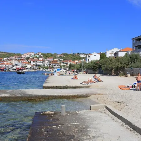 By The Sea Okrug Gornji, Ciovo - 9694 트로기르